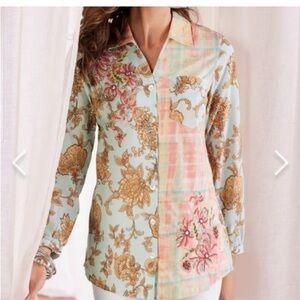 NWT! Soft surroundings, multimedia button down top. Size M. MSRP $ 110.00